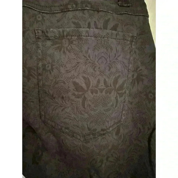 Cabi Skinny Jeans Womens 6 Curvy Mid Rise Stretchy Denim Lace Print Navy Blue - Picture 4 of 8